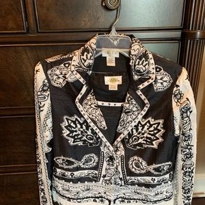 Party time! Beautiful matching top and jacket! Ole’!Ole’!